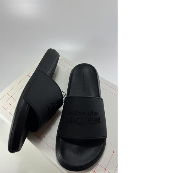 SOLD OUT DO NOT BUY! McQueen 37.5 E355 - Picture 8 of 12